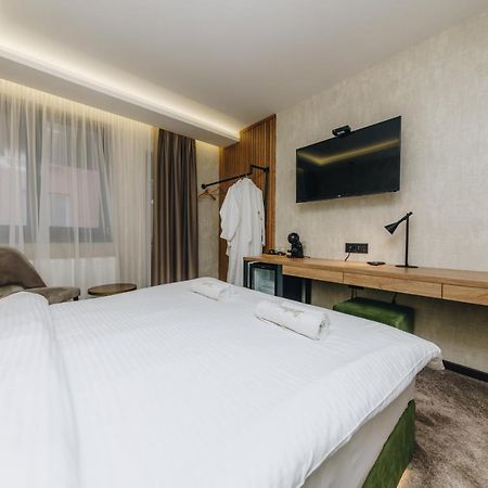 Boutique Luxury Apartments Kragujevac Exterior foto